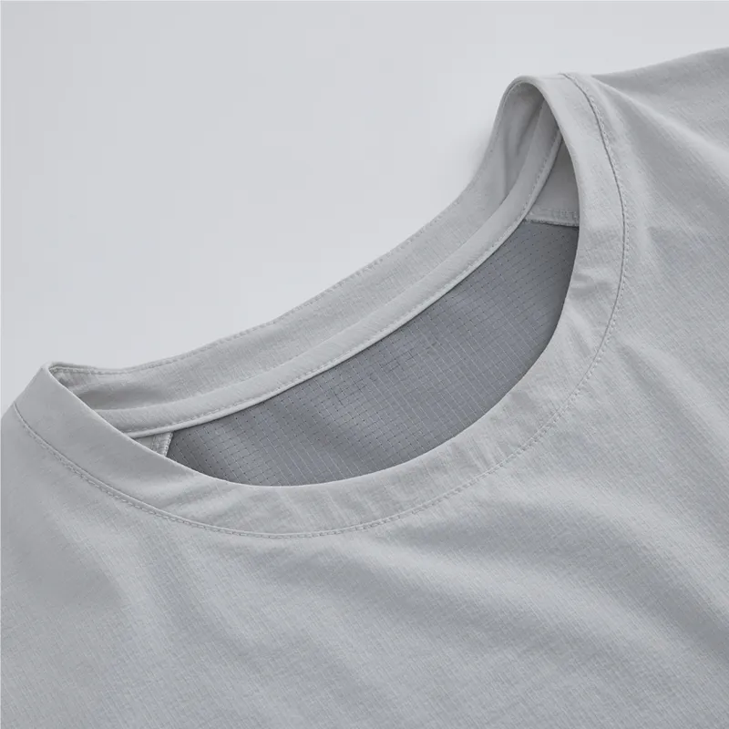 Тканая спортивная футболка 2 (1)