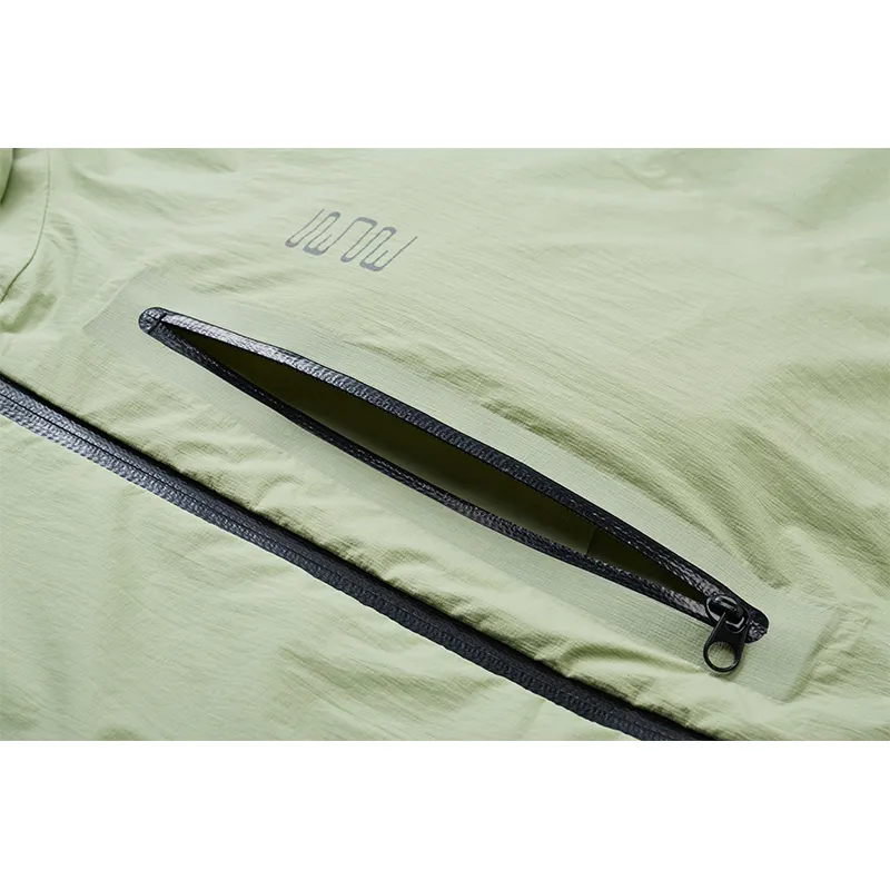 Универсальная (unisex) трейловая беговая куртка с полной проклейкой швов