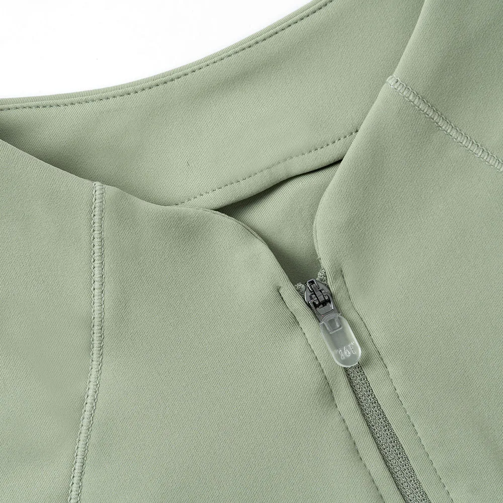 Женская спортивная кофта с половинной молнией