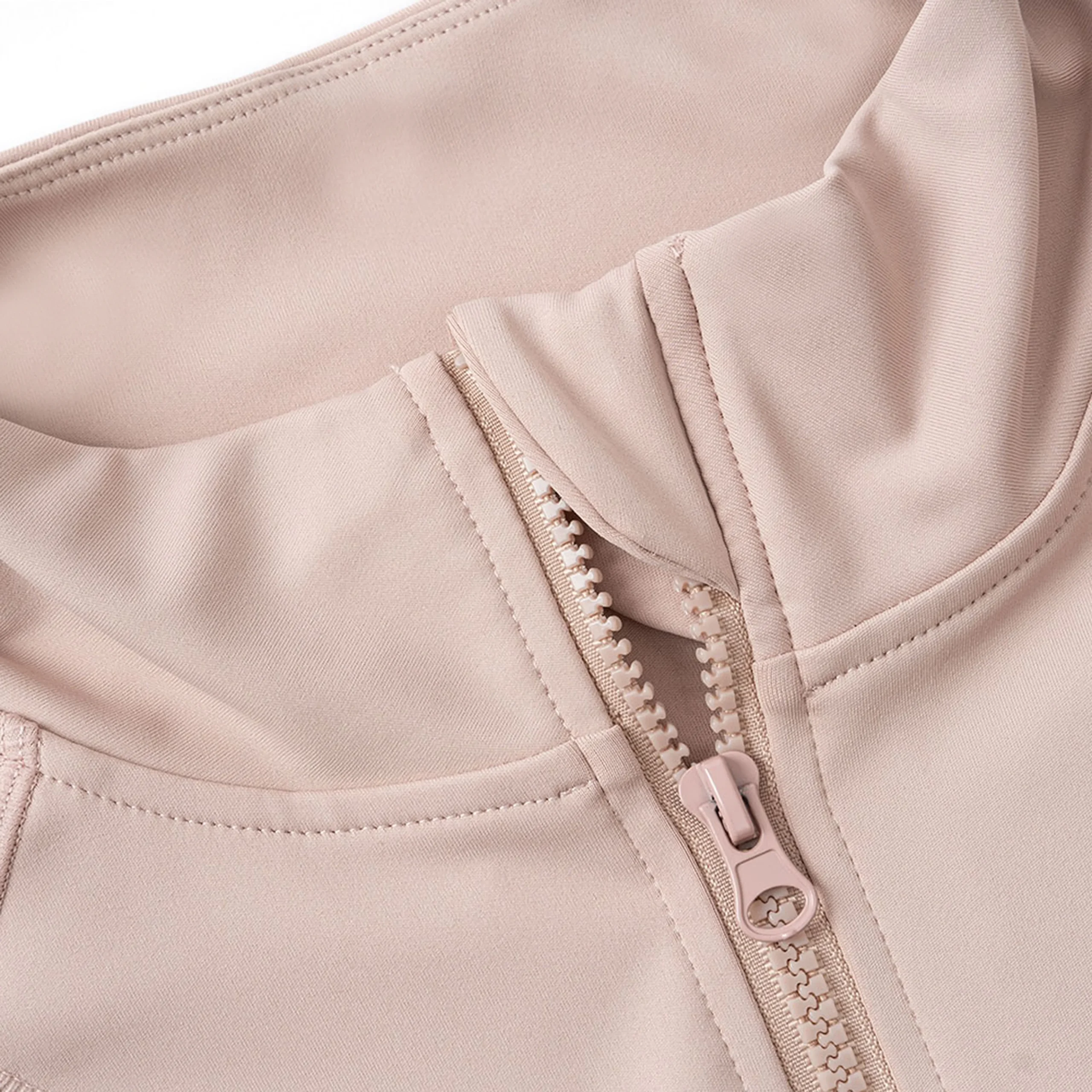 Женская спортивная кофта на молнии