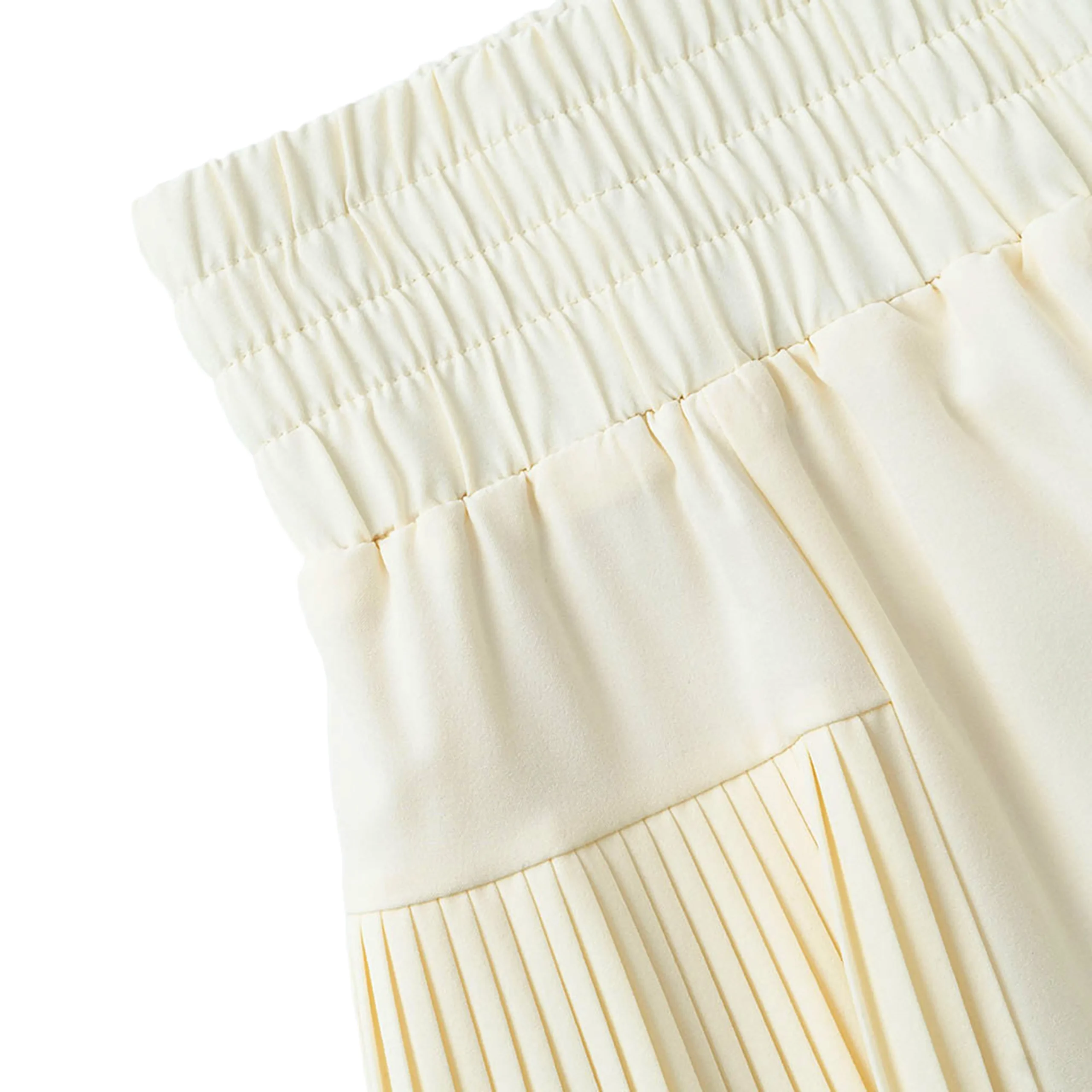 Женские спортивные шорты