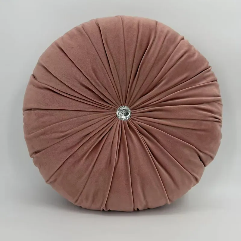 Асимметричная декоративная подушка