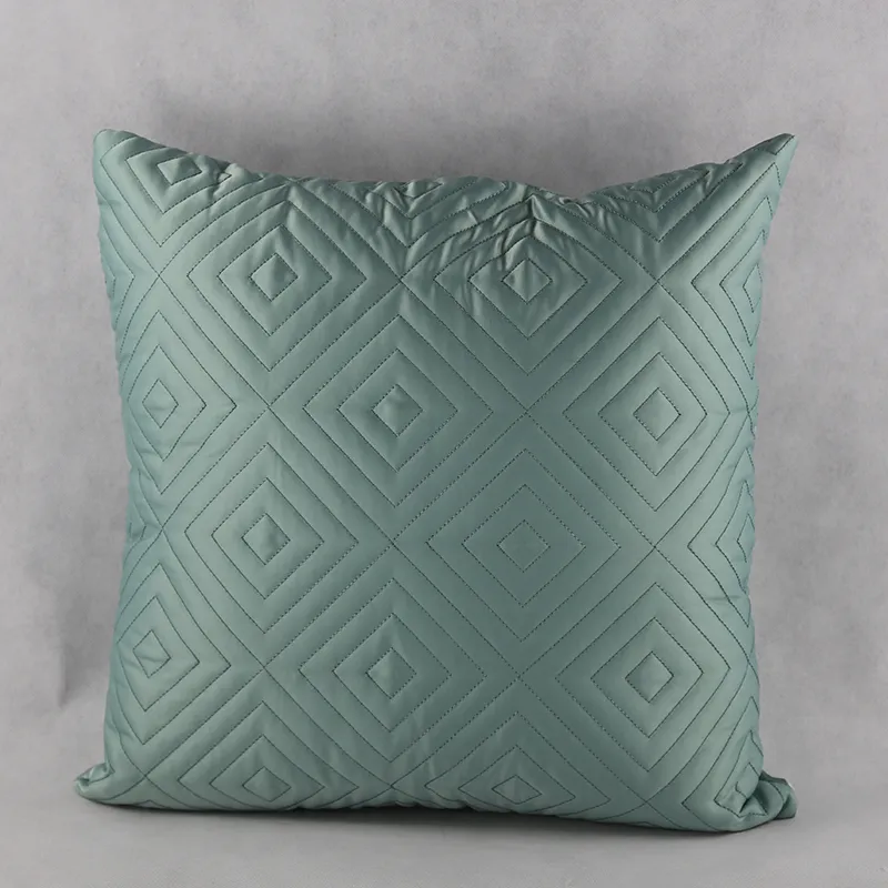 Вышитые подушки