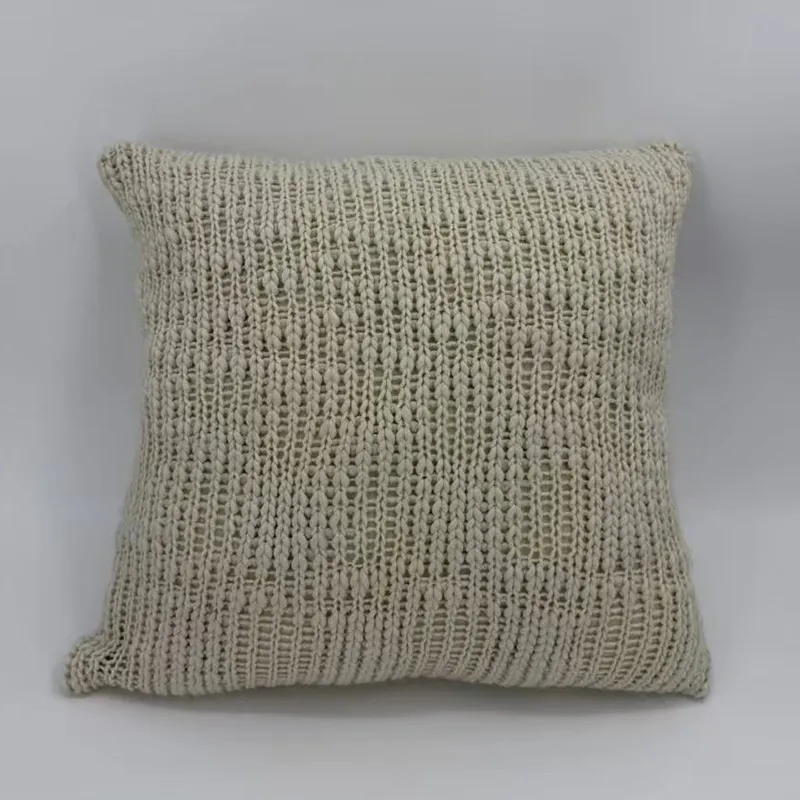 Вязаные подушки