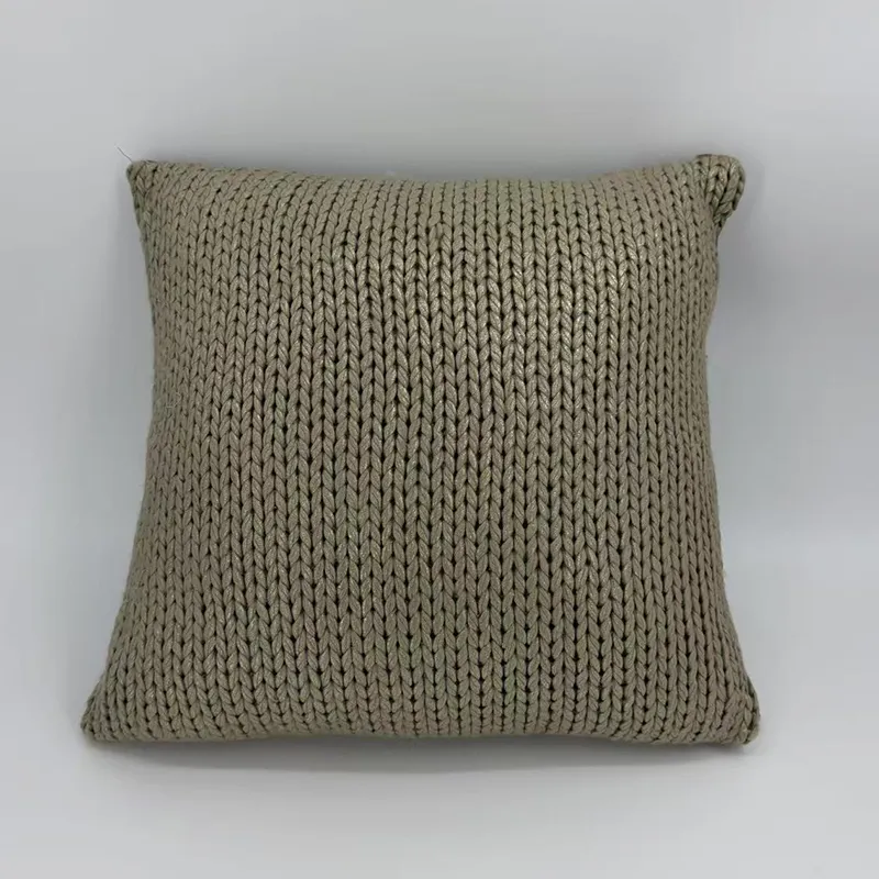Вязаные подушки