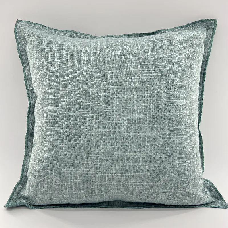 Классическая декоративная подушка