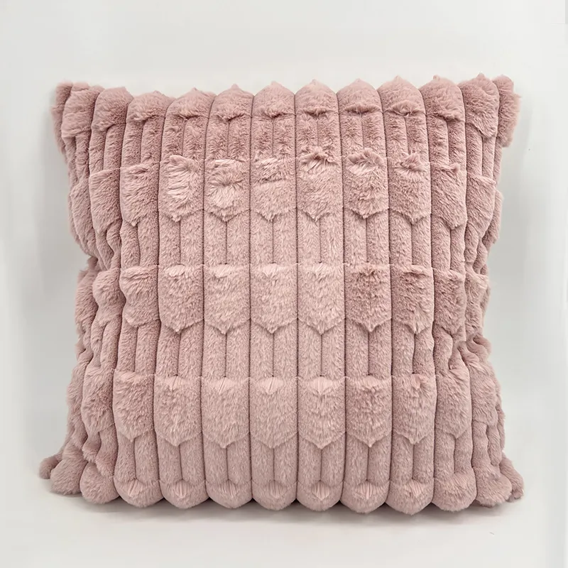 Меховая подушка