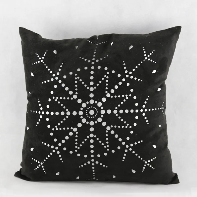 Подушка с принтом