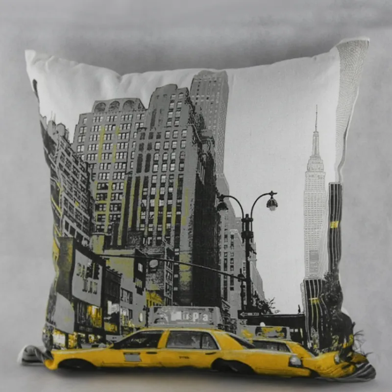 Подушка с принтом