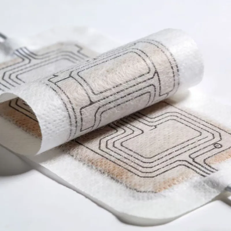 Нагревательный элемент на нетканом материале