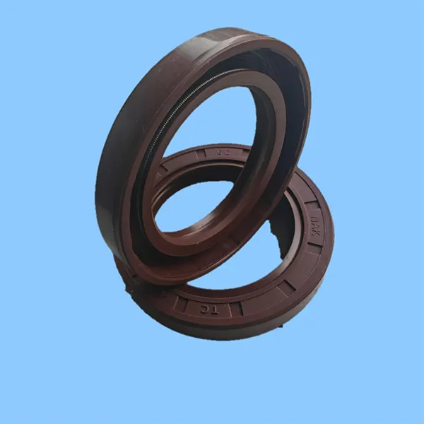 Высокотемпературное и высоконапорное сальниковое уплотнение для насосов