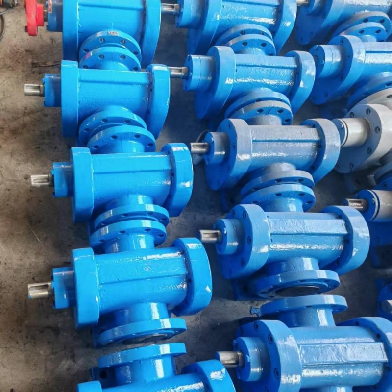 Зубчатый насос серии LB40 для холодильных установок