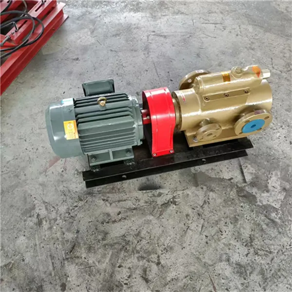 Трёхвинтовой насос