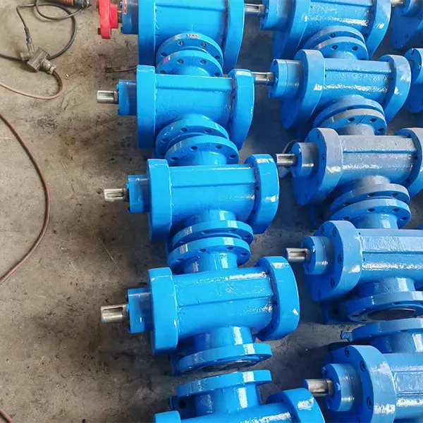 Шестеренный насос LB для холодильных установок