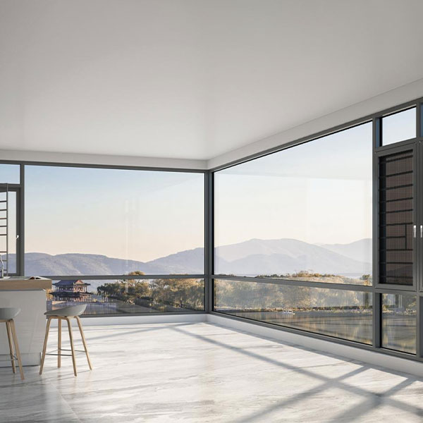 Дверная и оконная индустрия встречает волну реконструкции старых зданий, следующие десять лет обещают большие возможности — взрывной рост спроса на реконструкцию, следующие 10 лет по-прежнему будут золотым веком