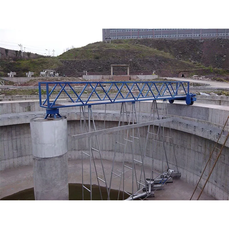 Периферийно-приводной скребковый илосос