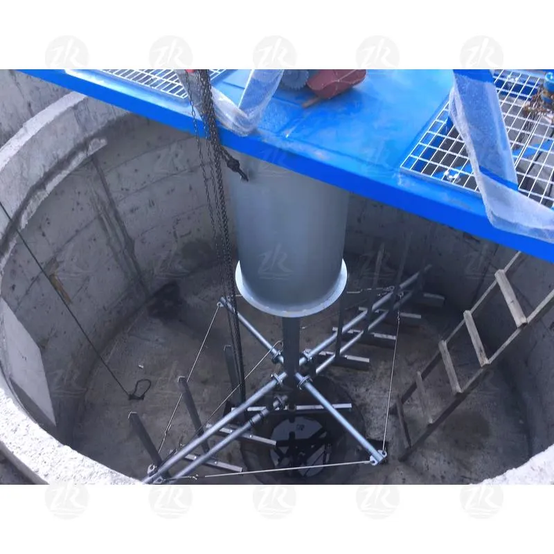 Центрально-приводной скребковый илоудалитель