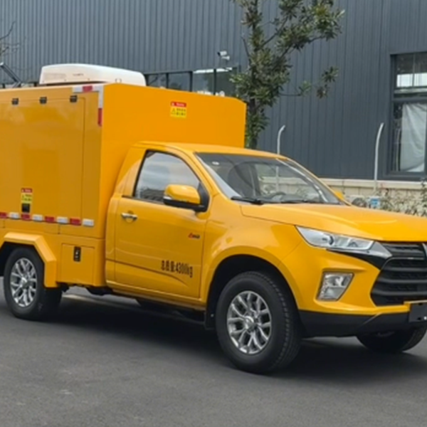 Мобильный энергонакопительный силовой автомобиль