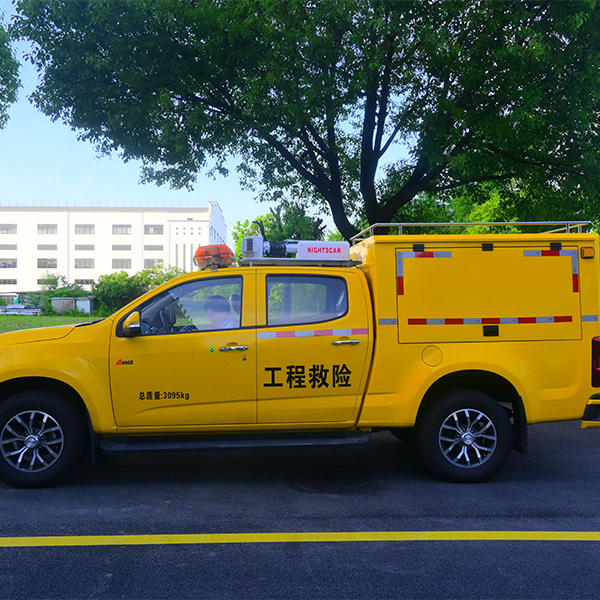 Электронасосный водоотливной автомобиль на пикапе Qingling
