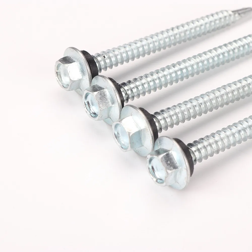 Самосверлящий винт