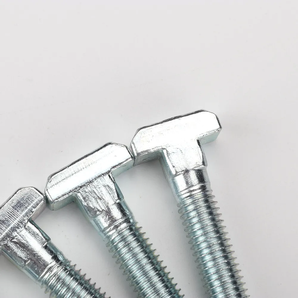 Т-образный болт