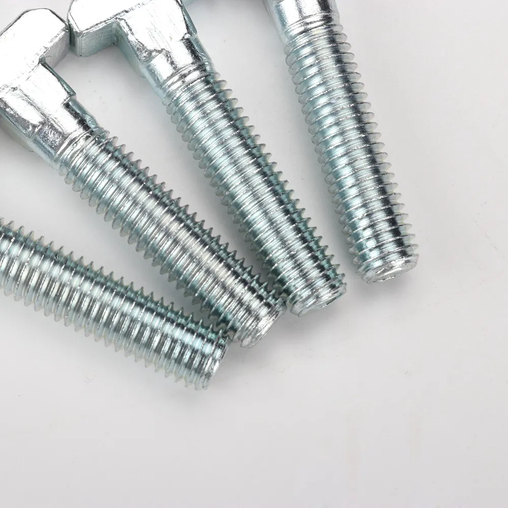 Т-образный болт