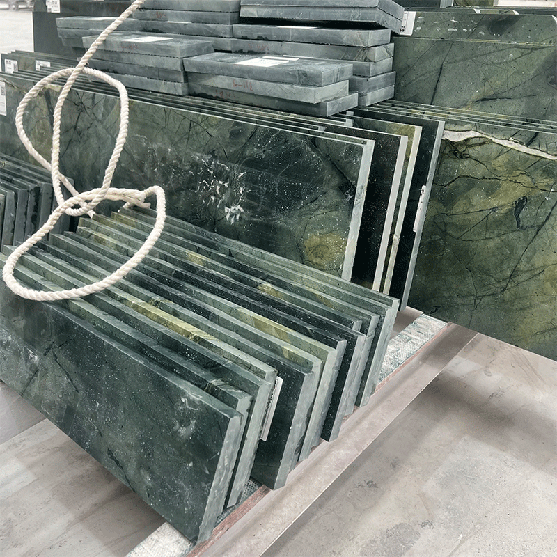 Зеленый мрамор