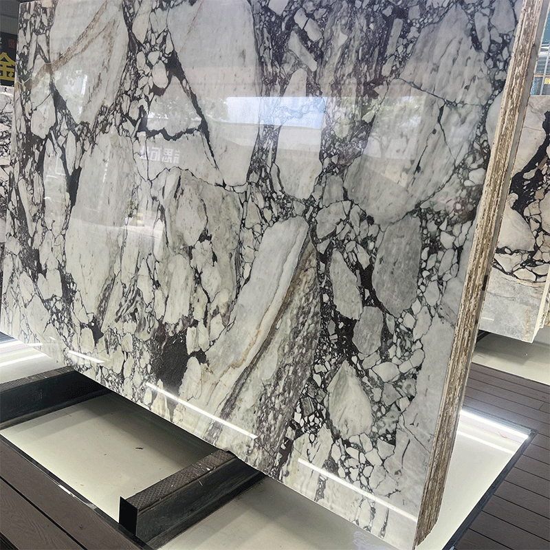 Белый мрамор