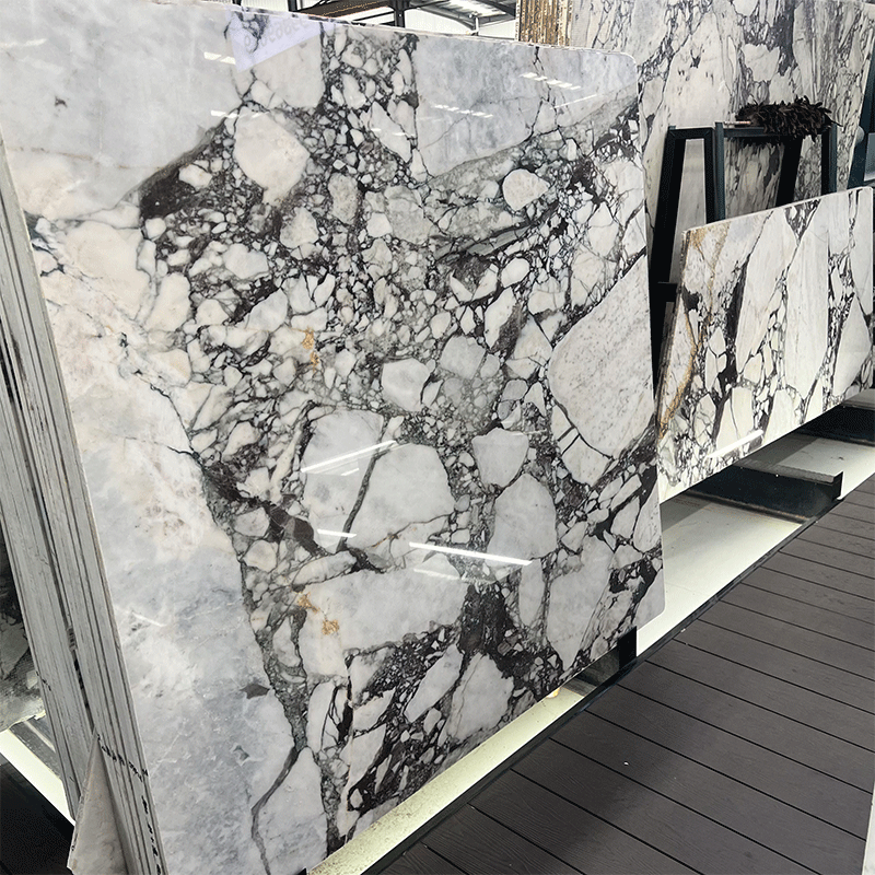 Белый мрамор