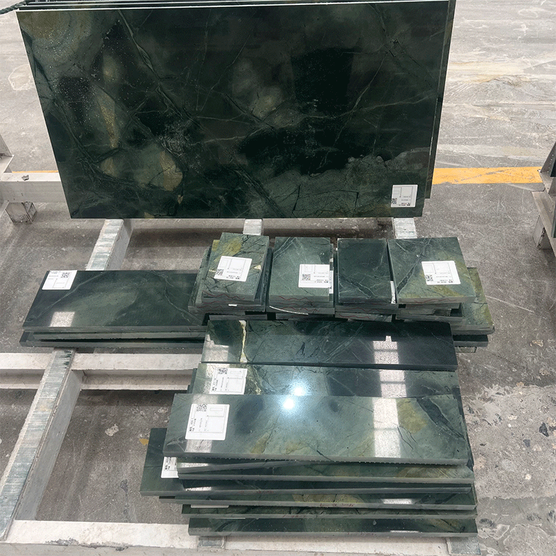 Зеленый мрамор