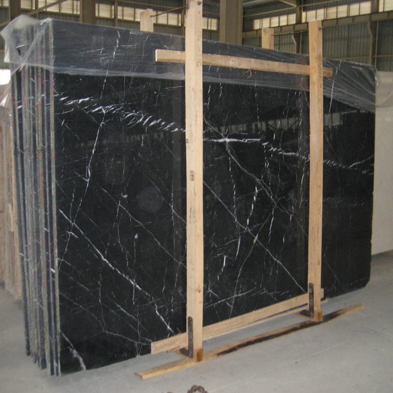 Черный мрамор