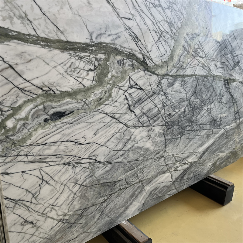 Синий мрамор