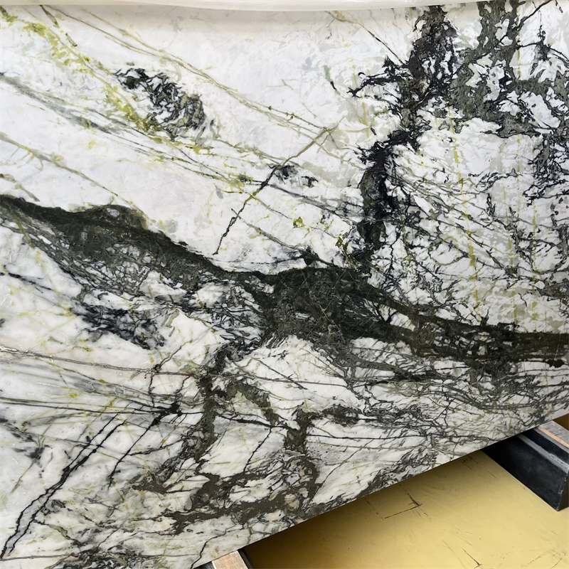 Синий мрамор