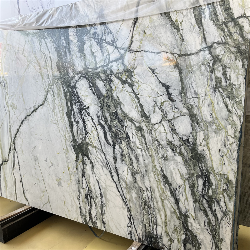 Синий мрамор