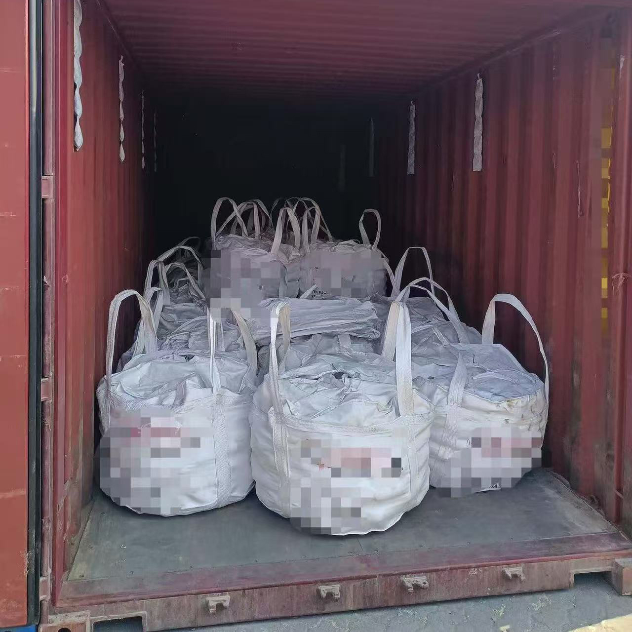 Износостойкие материалы Ningguo Zhengxing упаковываются и отправляются в Узбекистан, а зарубежный рынок продолжает расширяться