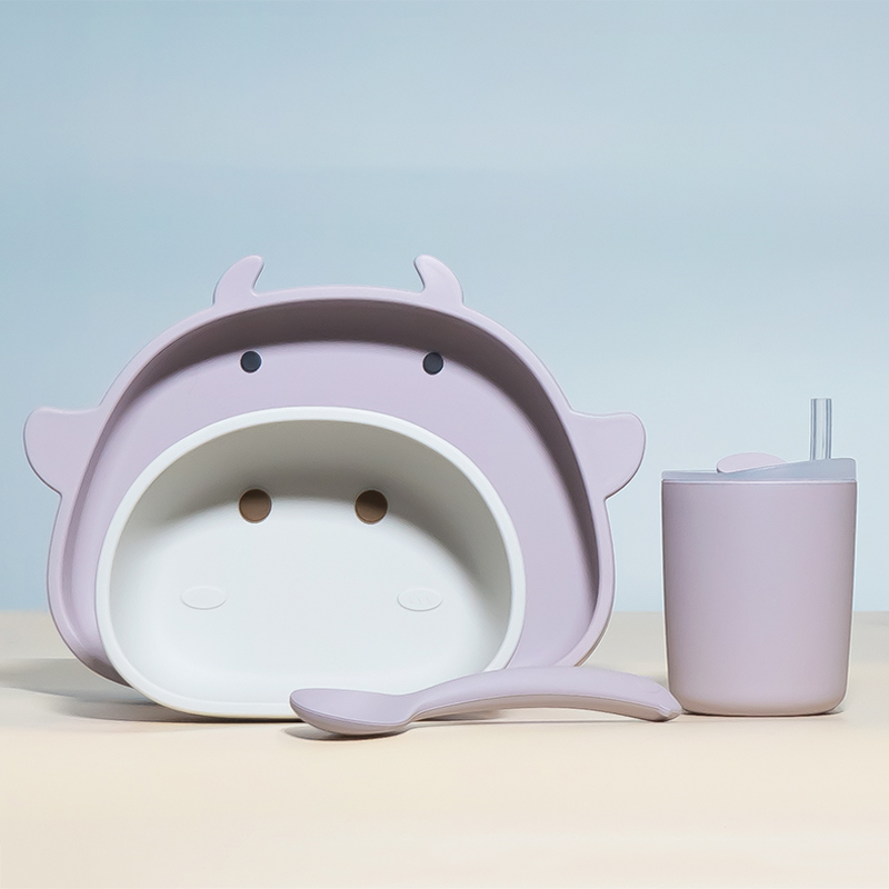 Силиконовая тарелка “Теленок” SB2007