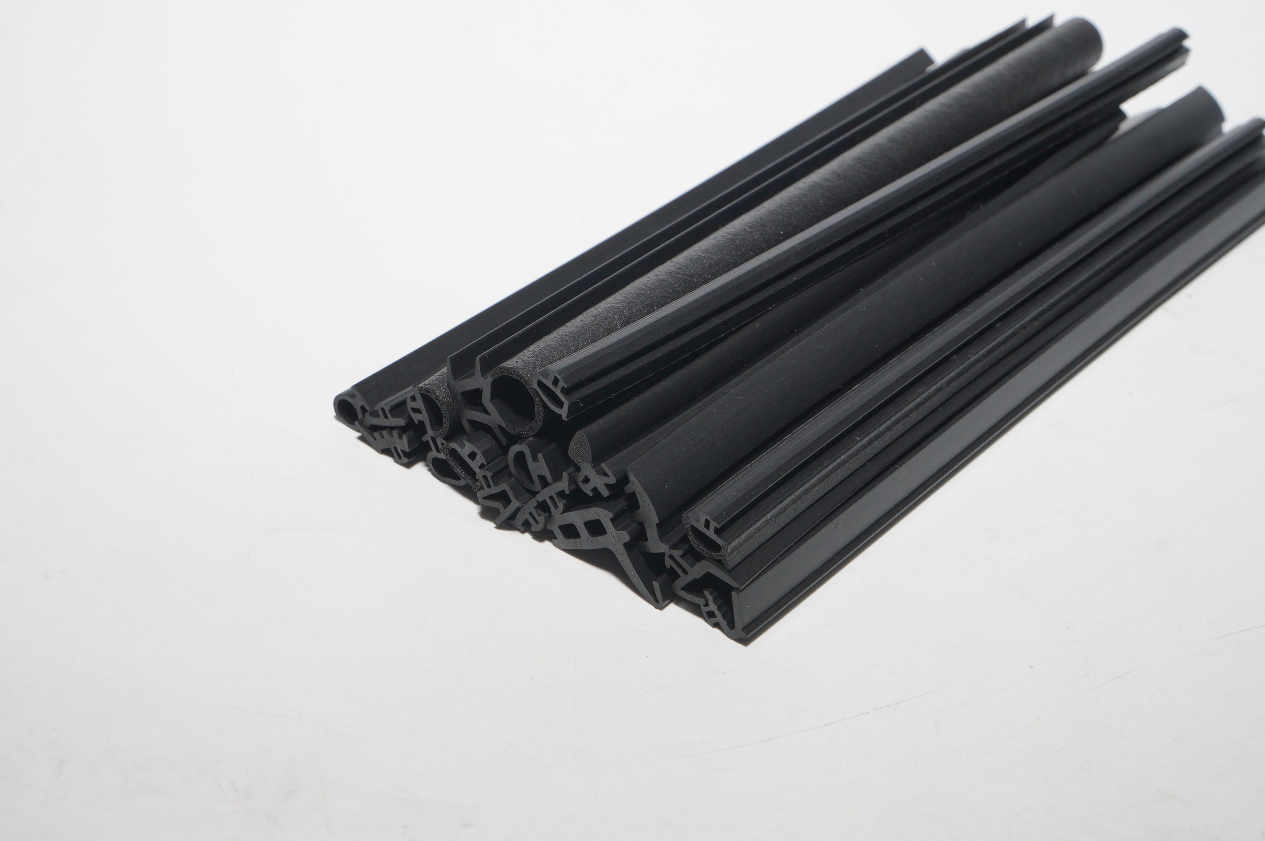 U-образные уплотнительные ленты EPDM