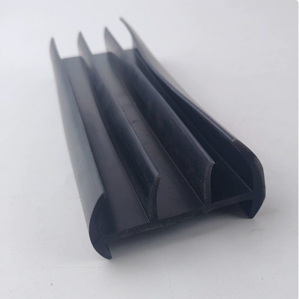 Уплотнительные профили для контейнеров из вспененного EPDM