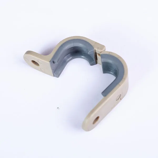 Зажим для труб из смолы