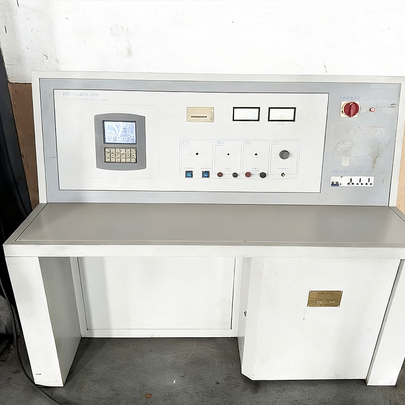 Комплексный испытательный стенд для электрооборудования ДЖ1-4