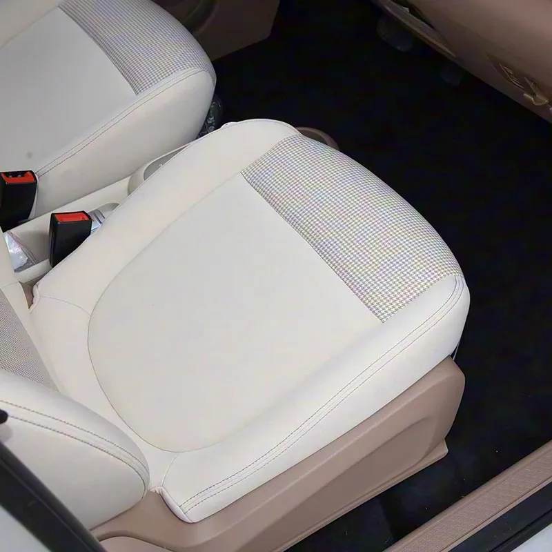 Подержанный Wuling Hongguang MINI EV