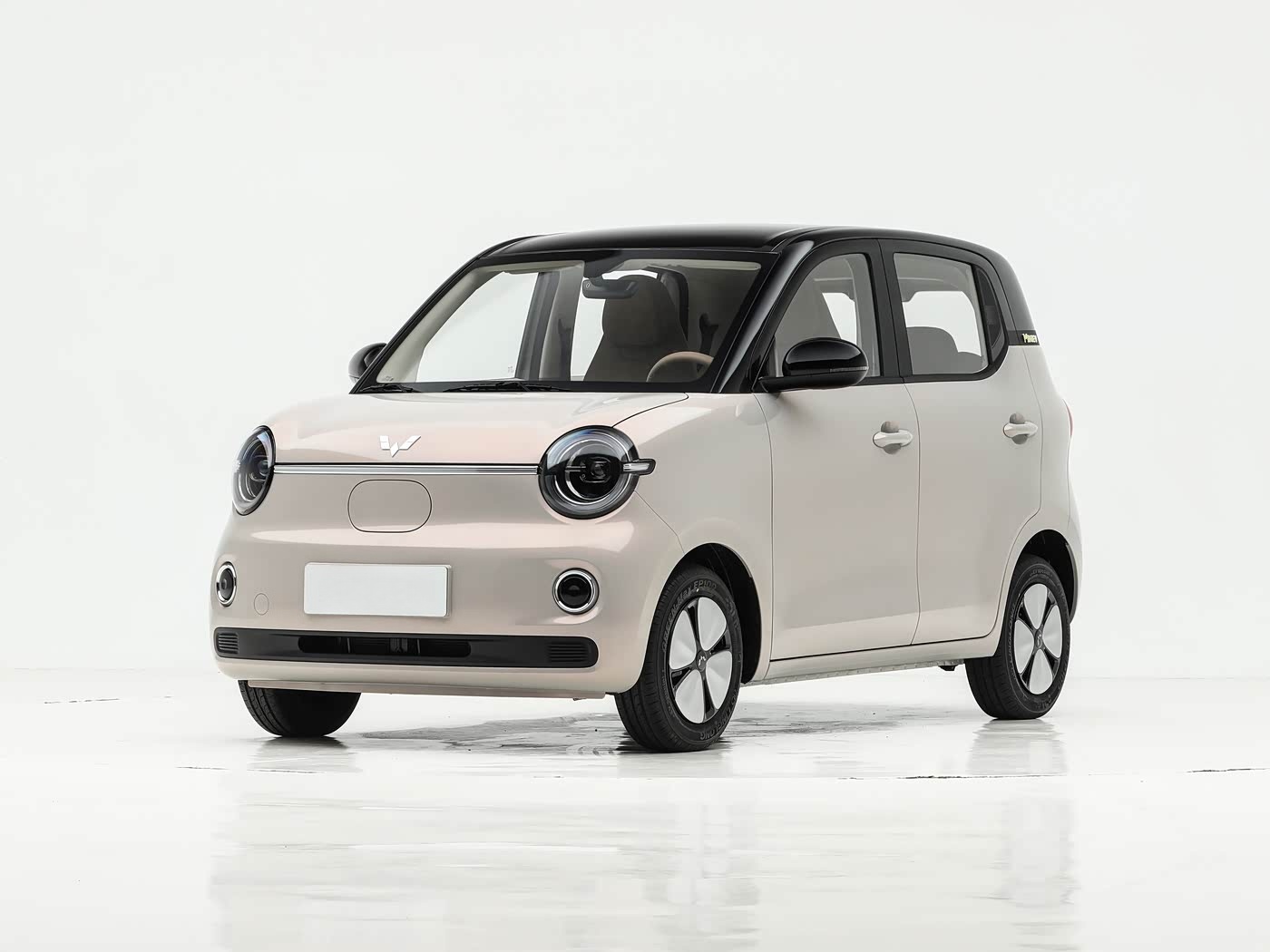 Подержанные автомобили Wuling Hongguang Mini EV: выгодная покупка с гарантией