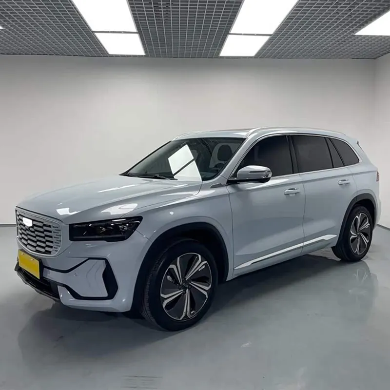 Подержанный Geely Xingyue L Hybrid