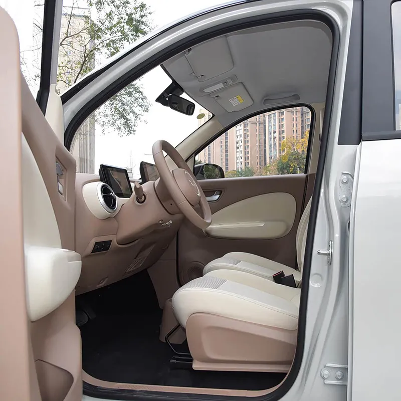 Подержанный Wuling Hongguang MINI EV