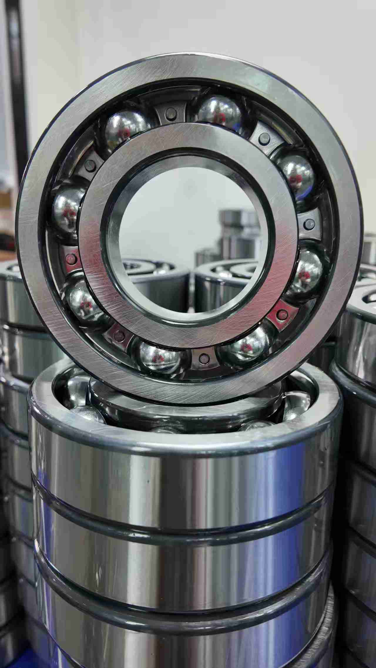 Подшипники конические роликовые 30202–30244: хиты продаж, низкие цены и большой склад из Китая для рынка СНГ