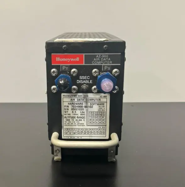 Компьютер атмосферных данных AZ-960 (7024900-90102)