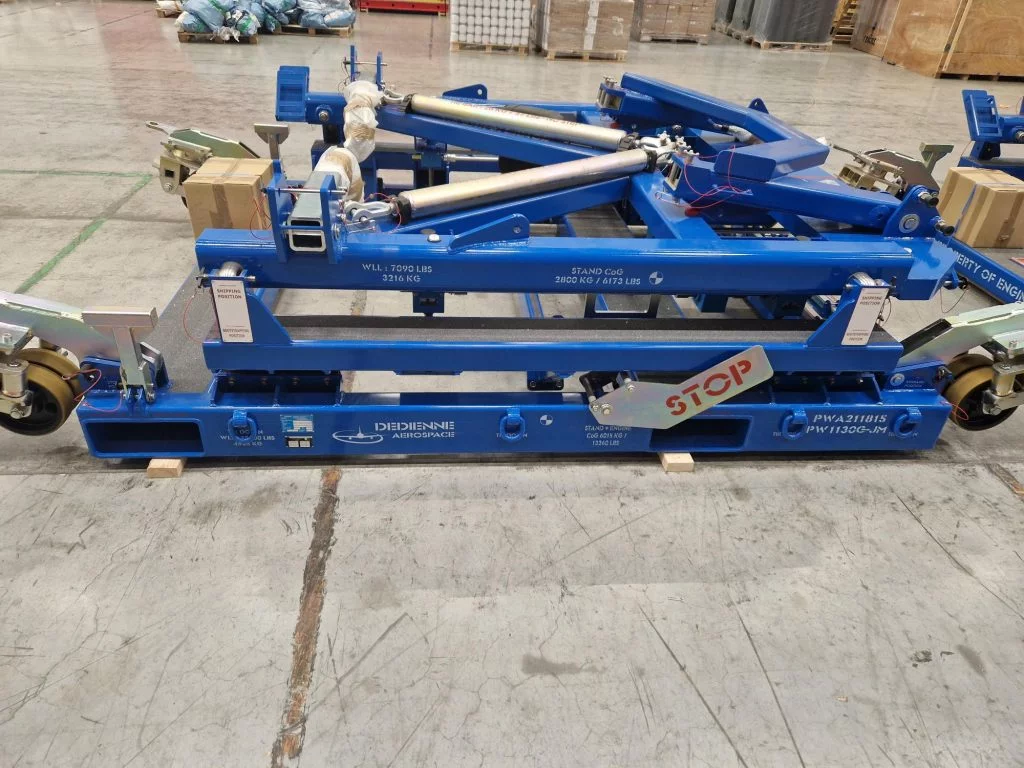 Стойка для авиационного двигателя STAND PW1100