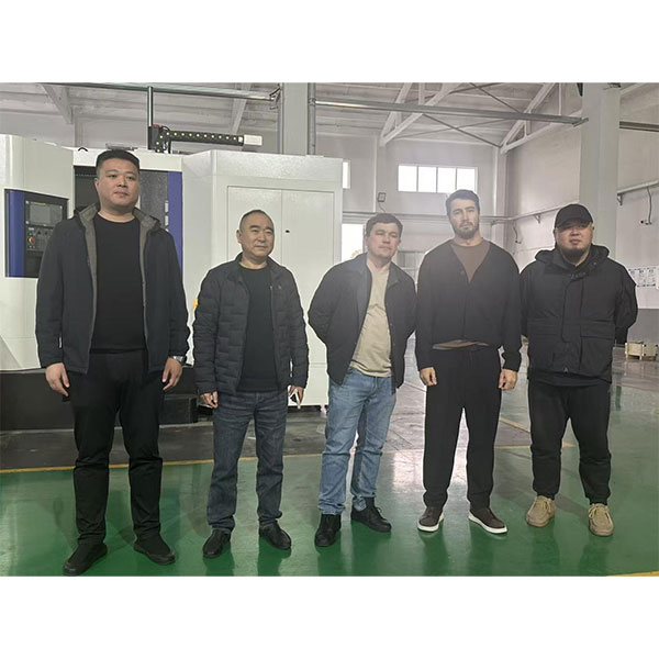 Мастерство создает острые лезвия, интеллектуальное производство открывает новую главу: производство лезвий Bowzon лежит в основе энергетики и электроснабжения.