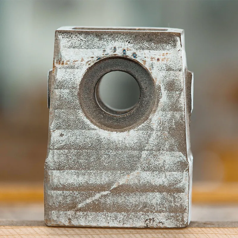 Встроенная головка молотка для дробилки