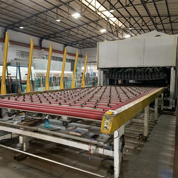 Юлиан Стекло новое поступление гибочная закалочная печь.